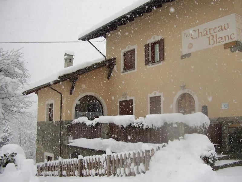 Affittacamere Au Chateau Blanc-1